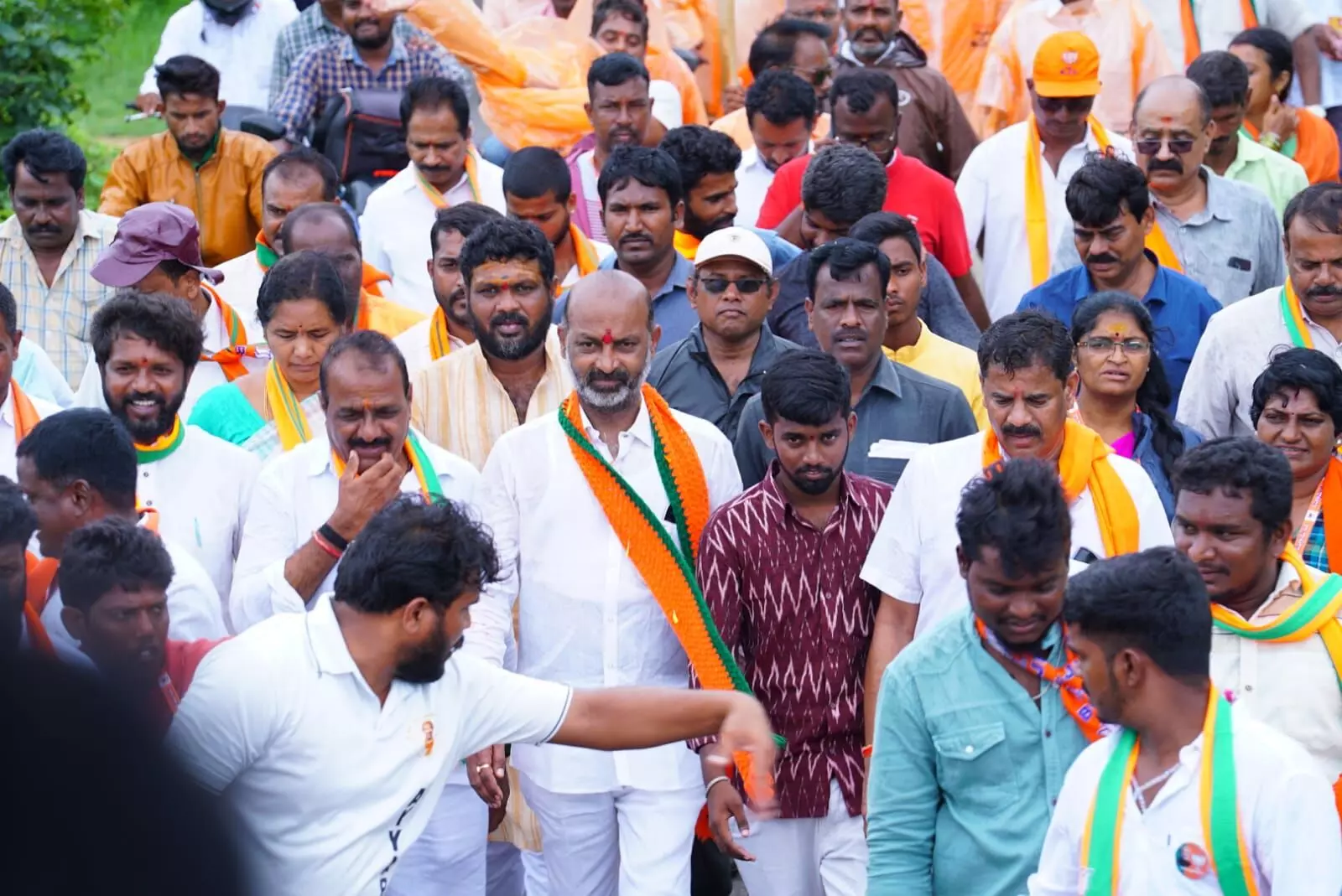 Bandi Sanjay arrives in Munugode, makes first poll pitch