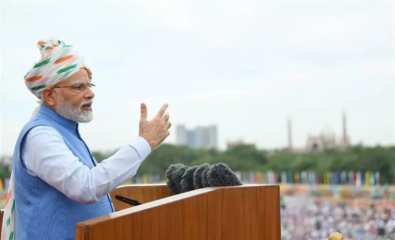 Why PM Modis Monday morning I-Day speech was vulgar