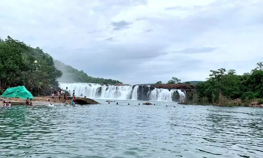 Bogatha waterfalls