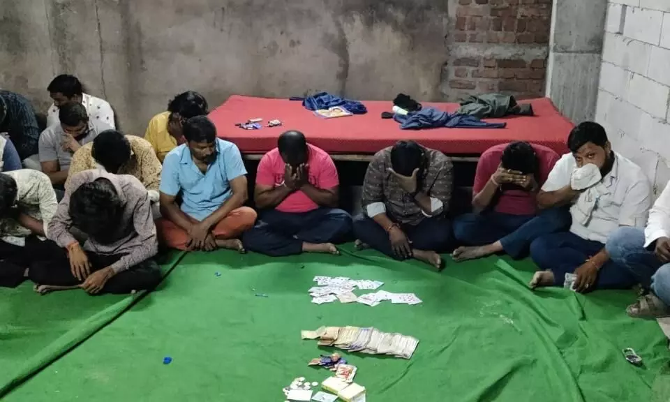 Watchman arrested for running part-time gambling racket in Hyderabad