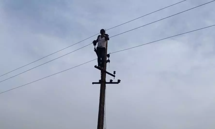 electric pole