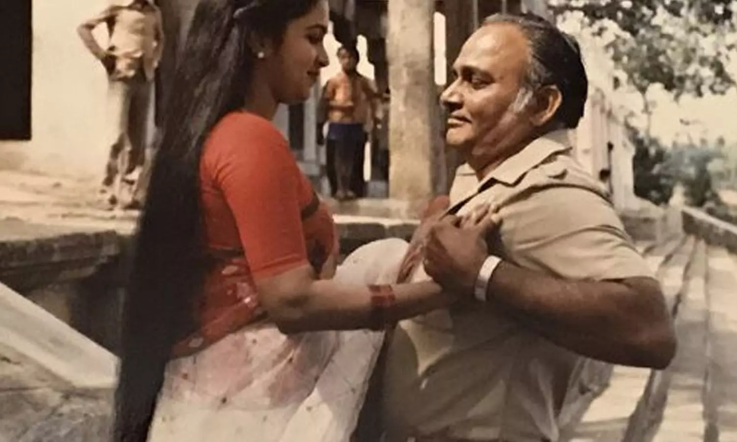 Kasinathuni Viswanath - Filmmaker who represented common man through cinema