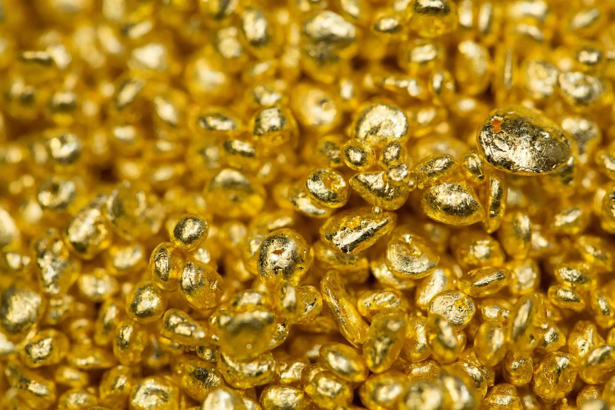 IT raids on gold jewellery shops in Proddutur, 300 kg gold seized