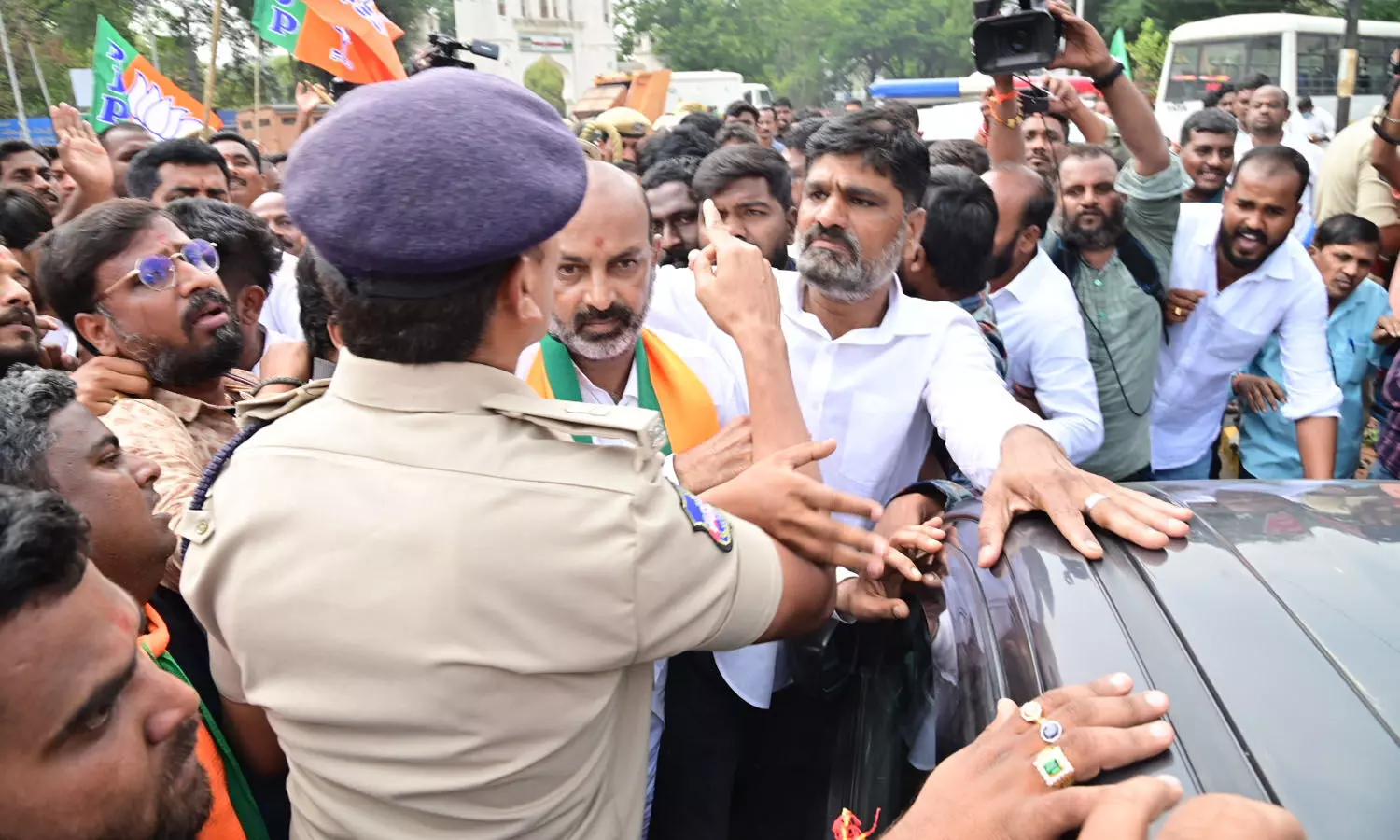 TSPSC paper leak: Police arrest BJP president Bandi Sanjay for trying to enter TSPSC office