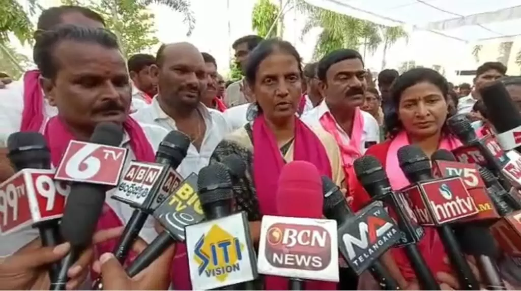 Will not spare personal attacks, Sabitha Indra Reddy warns opposition parties