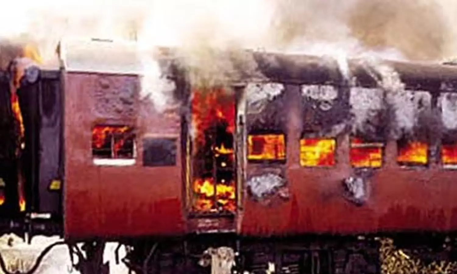 Vijayawada Railway Court dismisses 2016 Tuni train burning case