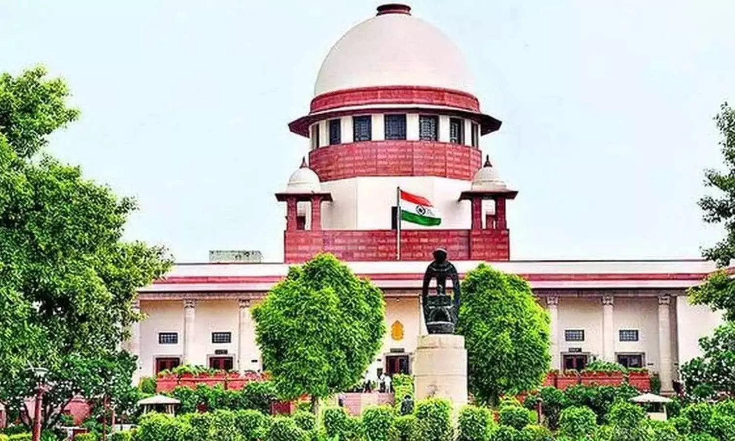 Supreme Court Collegium elevates four advocates as AP High Court judges