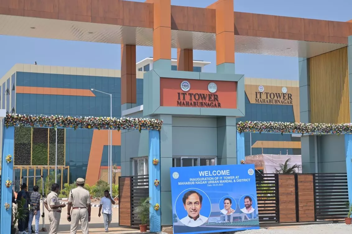KTR inaugurates IT Tower in Mahbubnagar