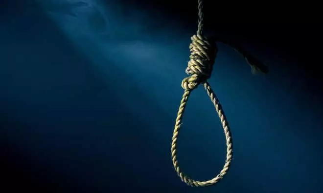 Intermediate student of Narayana college dies by suicide in Madhapur