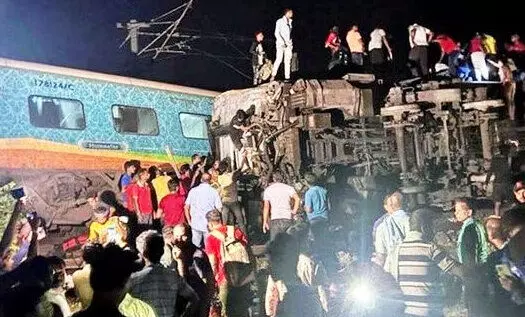 70 killed in Coromandel Express train accident in Odisha, 120 AP passengers on board