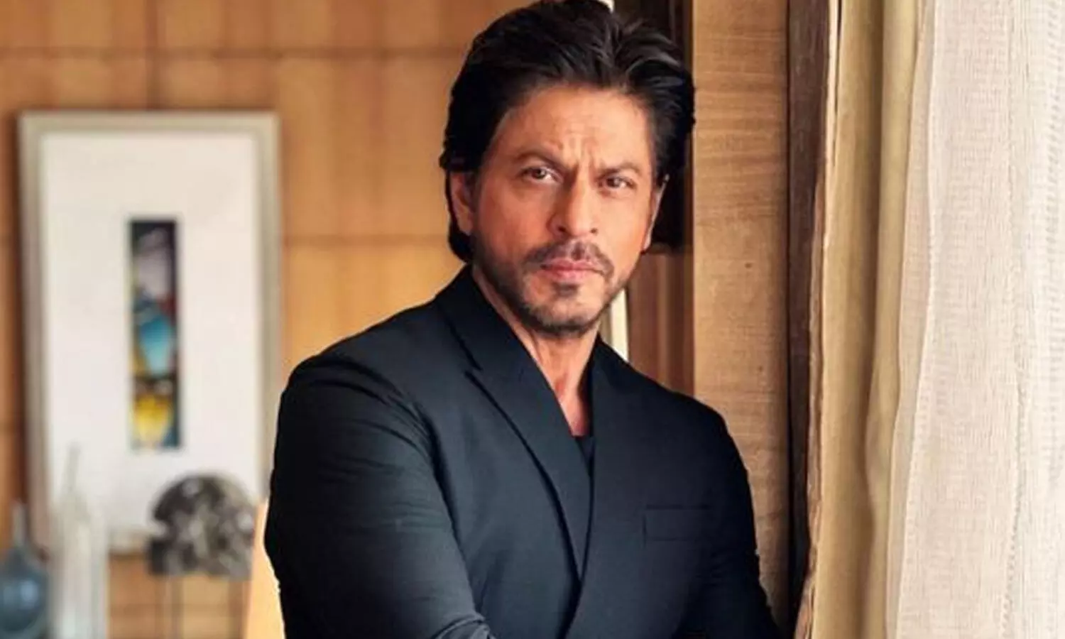 Shah Rukh Khan injured during shooting in Los Angeles, undergoes surgery