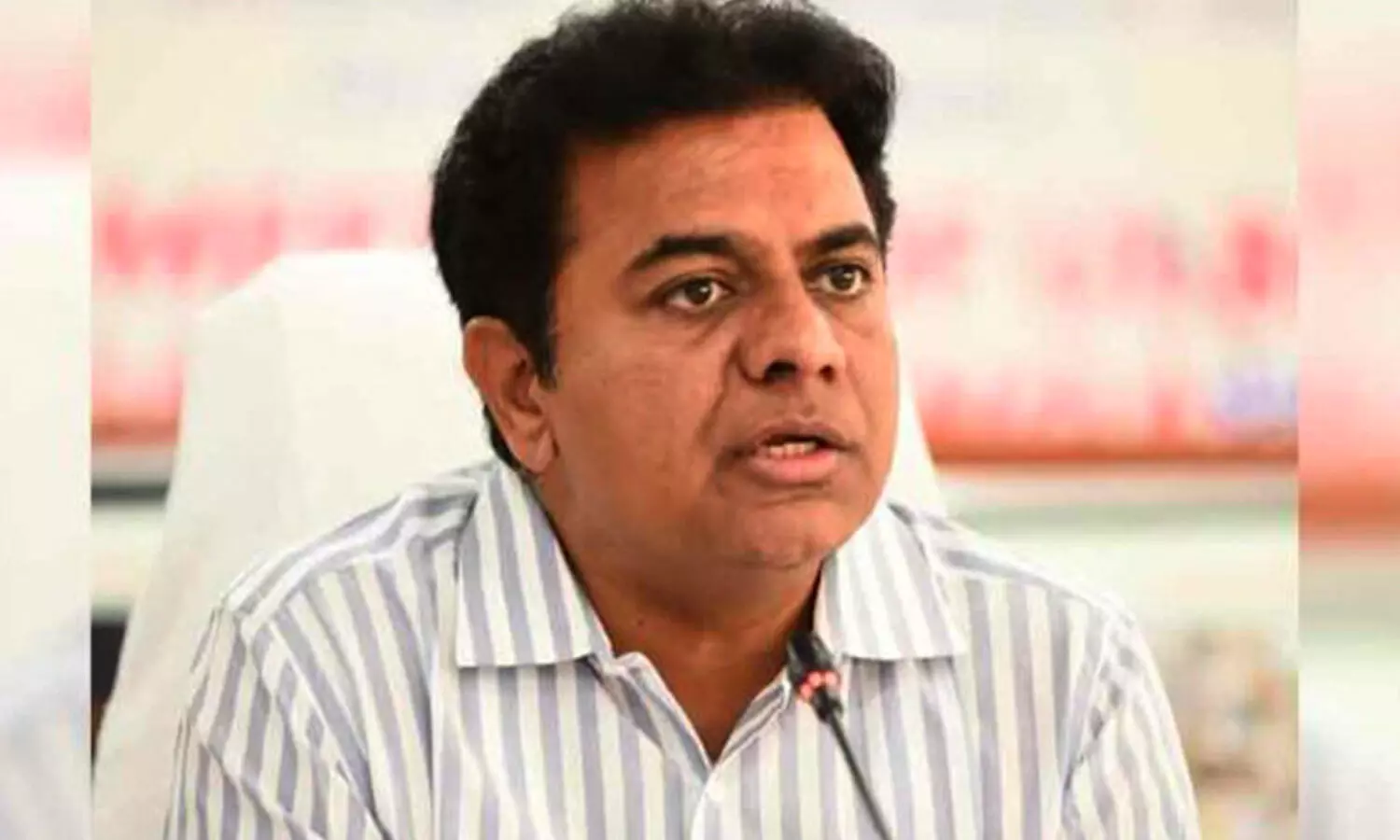 Accept money from opposition leaders, vote for BRS: KTR