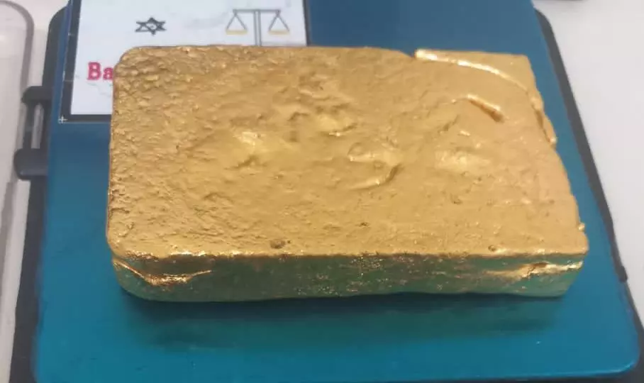 Hyderabad customs seize 8 kg smuggled gold worth Rs 4.86 cr at RGIA