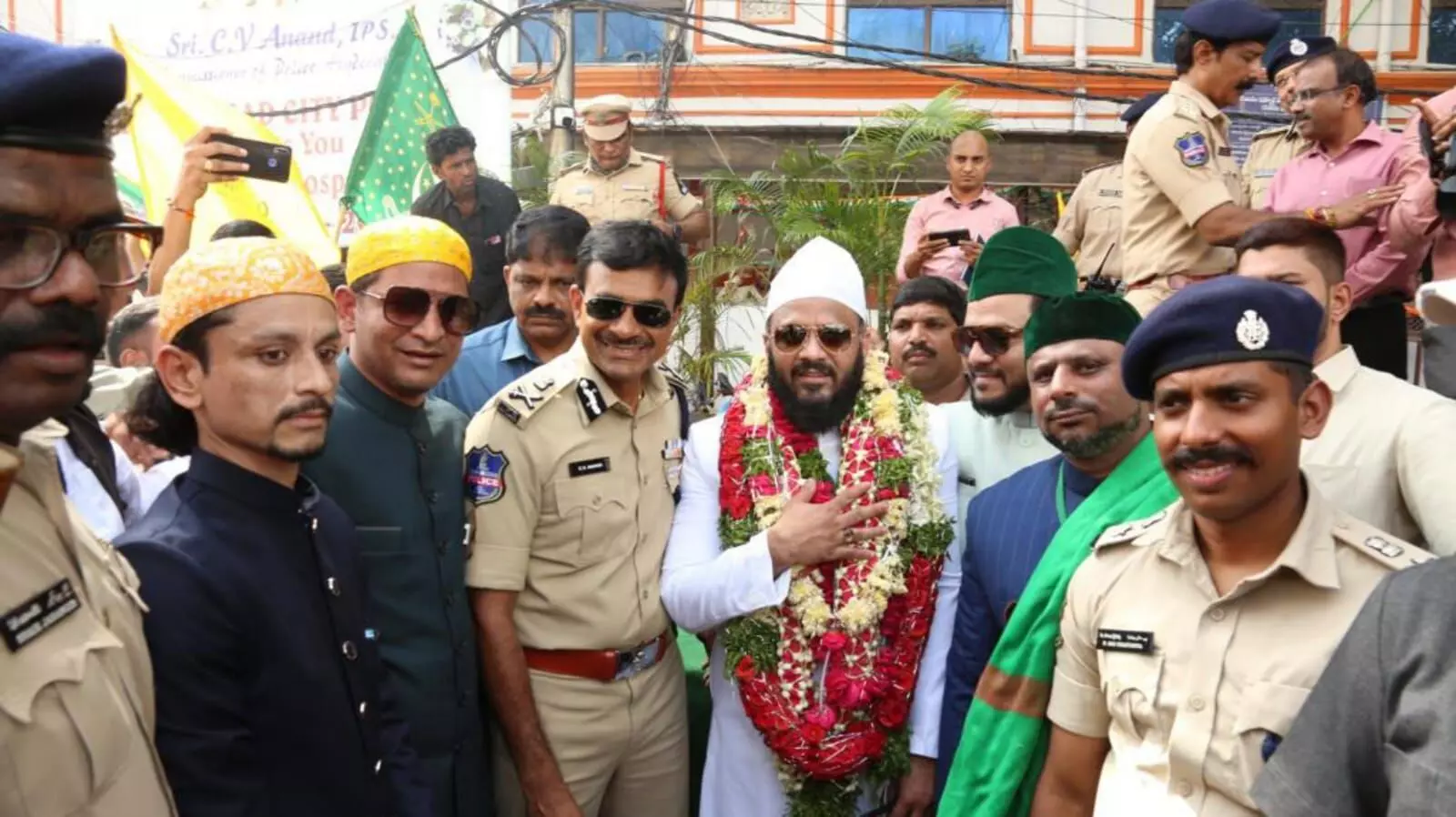 Milad-un-Nabi procession taken out with religious fervour peacefully