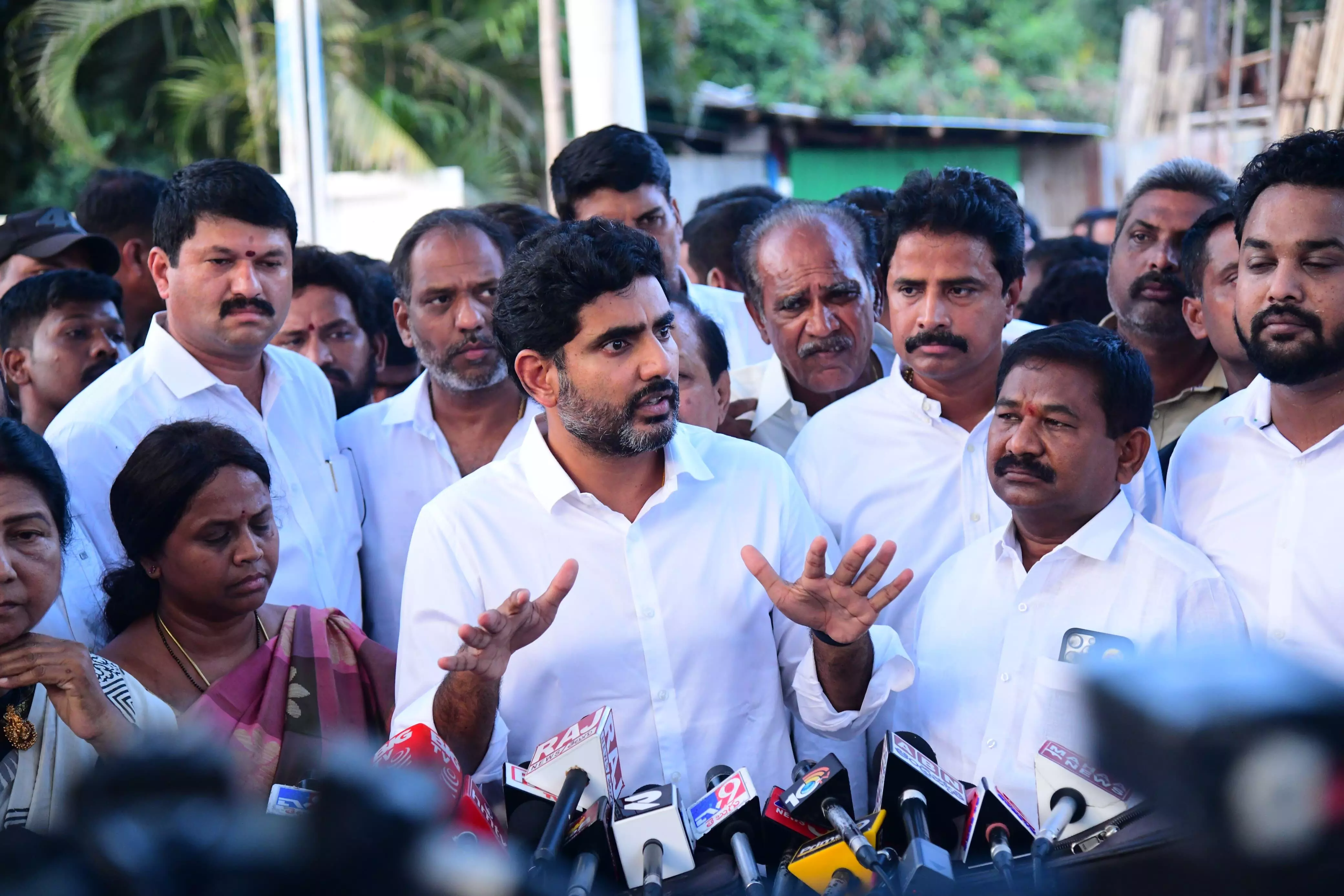 Paying rent not quid pro quo says Lokesh, denies benefitting Lingamaneni in IRR alignment scam