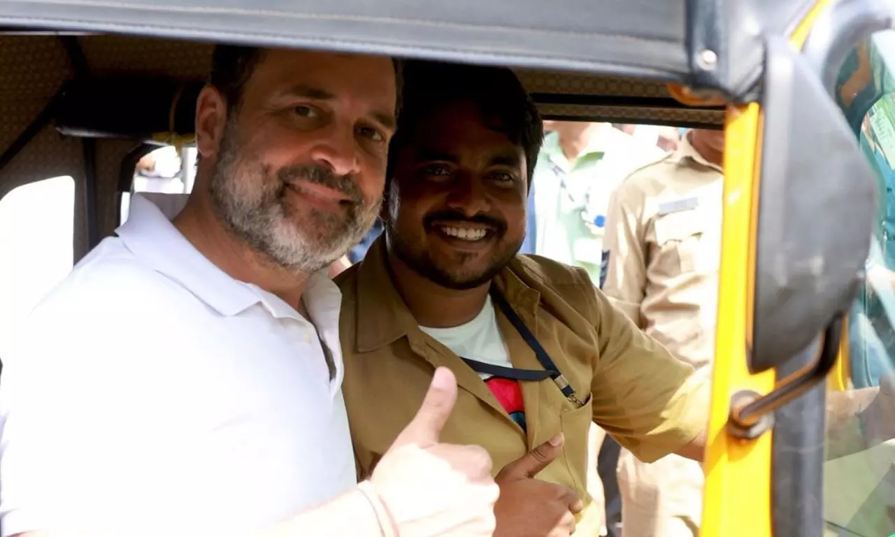 Rahul Gandhi interacts with GHMC staff, gig workers, auto drivers on last day of Telangana campaign