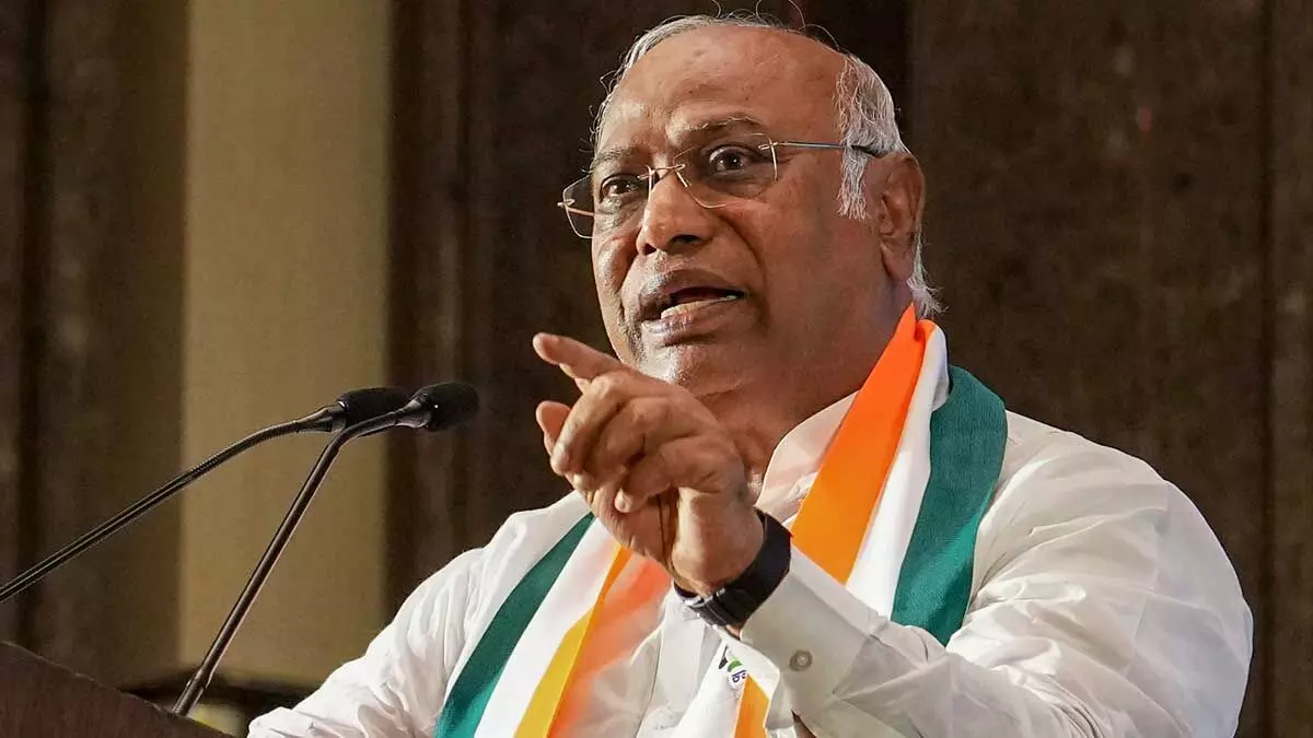 Kharge to address booth-level Congress workers meeting on January 25 in LB Stadium