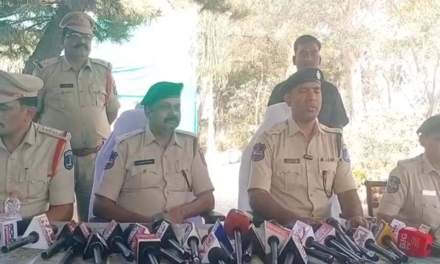 Shamshabad police nab accused person for selling lands with forged signatures, remanded