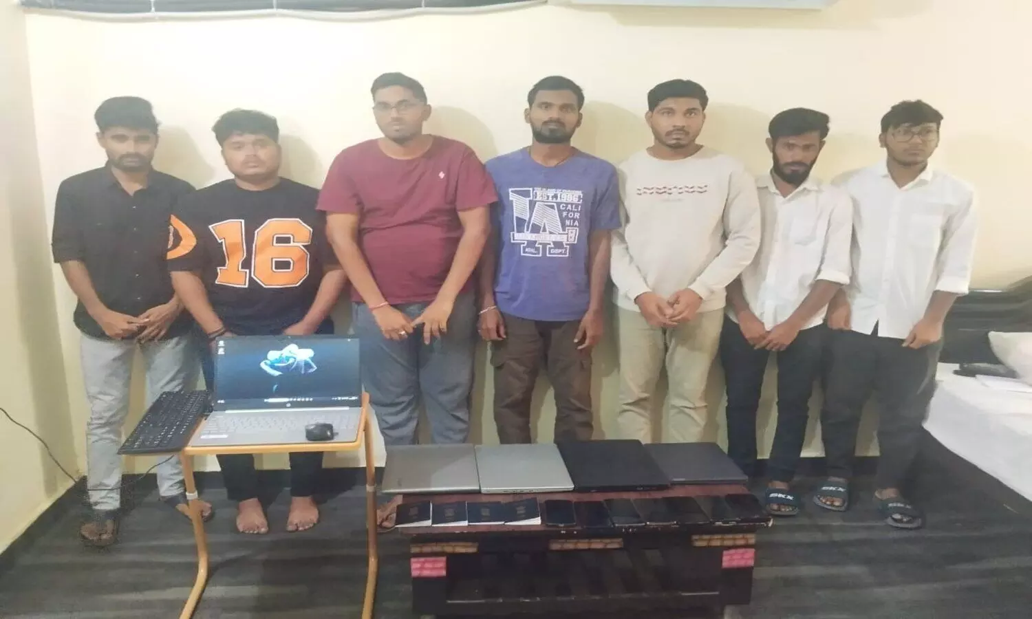 7 impersonating for aspirants of Duolingo Exam arrested by LB Nagar SOT police