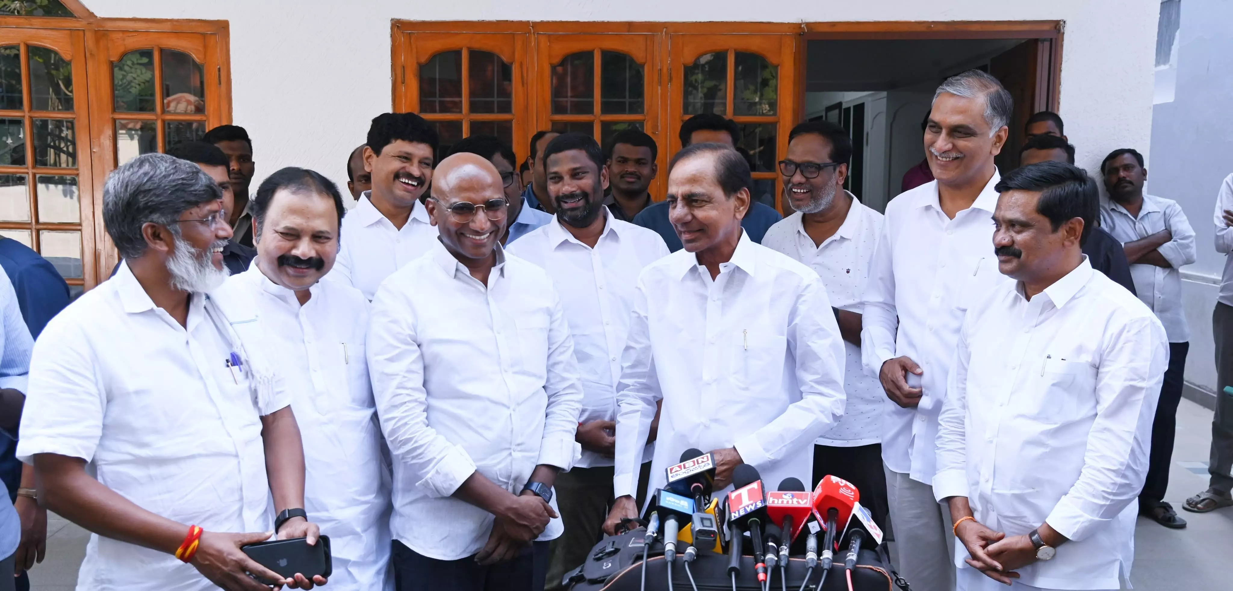Mayavati cleared BSP-BRS alliance, clarity on seat adjustment soon: RS Praveen Kumar