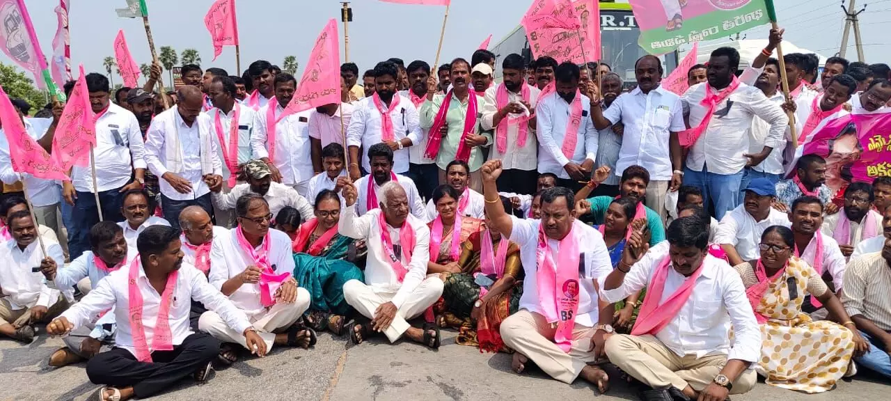 BRS cadre protest against arrest of Kavitha all across Telangana calling it unjust