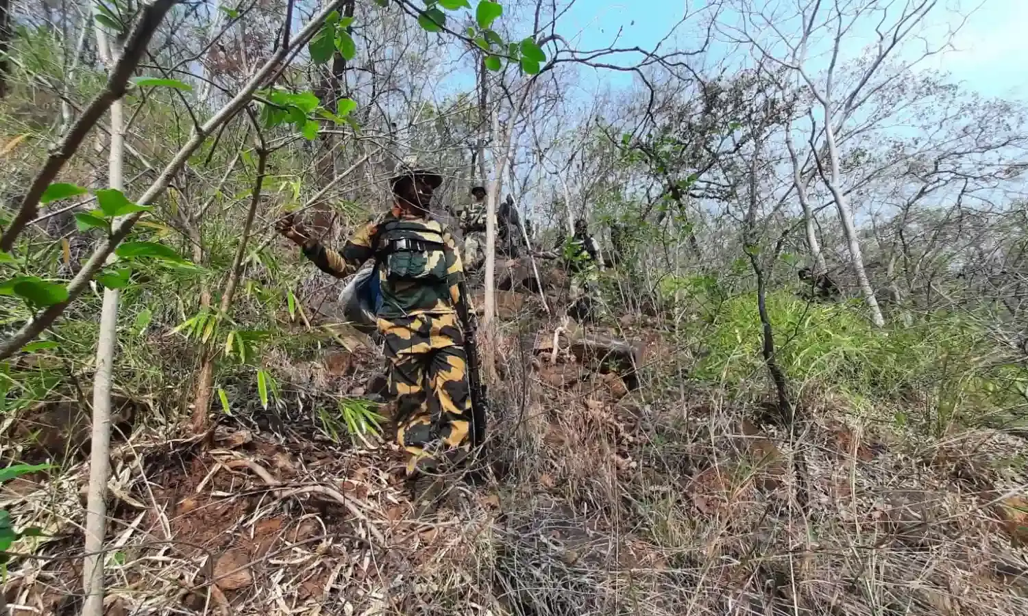 Chhattisgarh: Maoist leader Shankar Rao along with 29 others killed!? Chhattisgarh: Maoist leader Shankar Rao along with 29 others killed!?